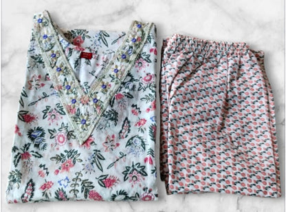 Averick White 2 piece